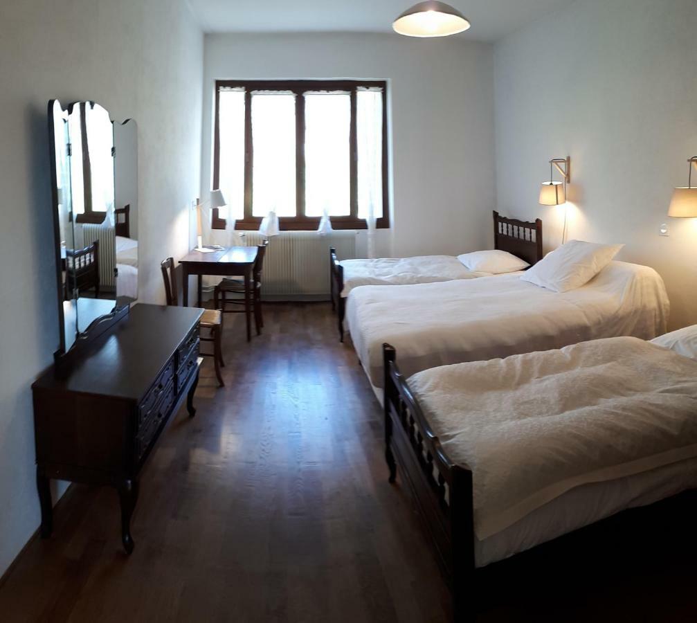 Grand Gite Maison D Alice Auvergne - 15 Personnes Saint-Bonnet-des-Quarts Luaran gambar